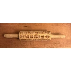 Star Wars Embossed Wooden Rolling Pin‎ Baking Star Wars Themed Cookies